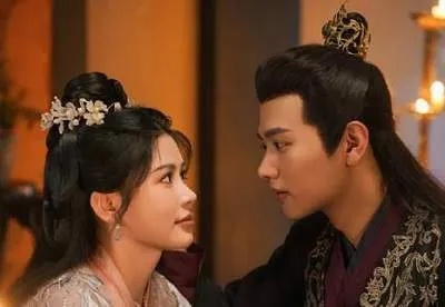 明月嫁卿卿（82集）何善凯＆卢鹿鹿