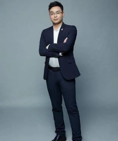 报销风波后，整个公司都慌了（60集）刘韶袆&刘晓兵