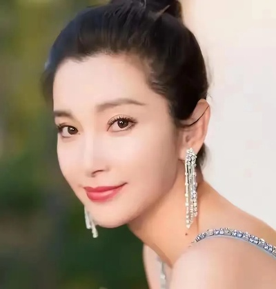 氤氲散尽无人踪（60集）李冰冰&李瑶瑶