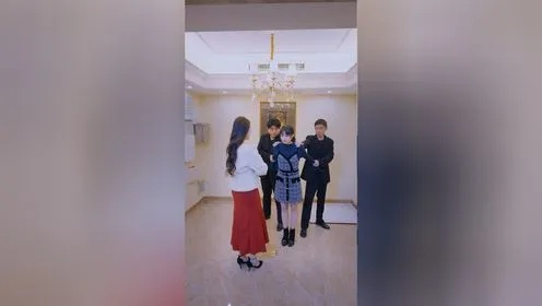 千金归来专治各种不服＆真千金她横冲直撞（70集）胡忠睿&韩忠羽