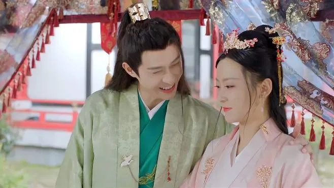 王妃京城第一棒（60集）夜逸＆包金妮