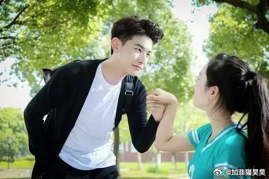 都市高武开局被校花强吻（63集）李星辰＆张子唯