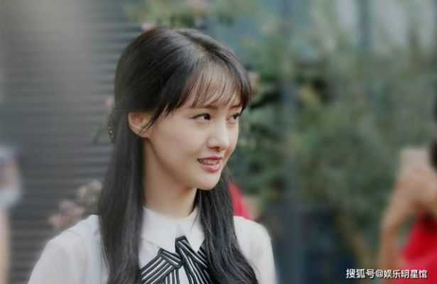 郑爽复出首部短剧（郑爽复出首部短剧，重燃荧屏之光）