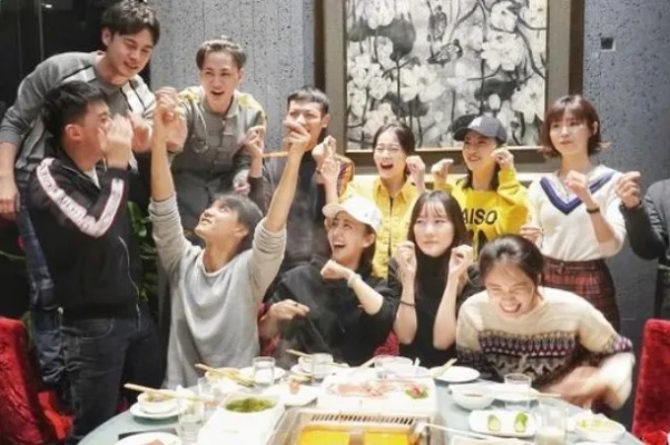 《同学聚会2》在线观看全集免费（同学聚会重逢时刻，同学聚会2在线观看全集免费）