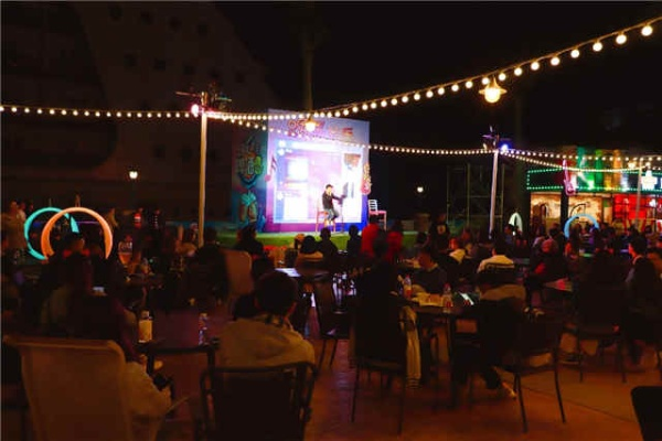 夜晚游玩生活全集免费观看（夜晚游玩的精彩生活全集，免费观看，尽享娱乐盛宴）