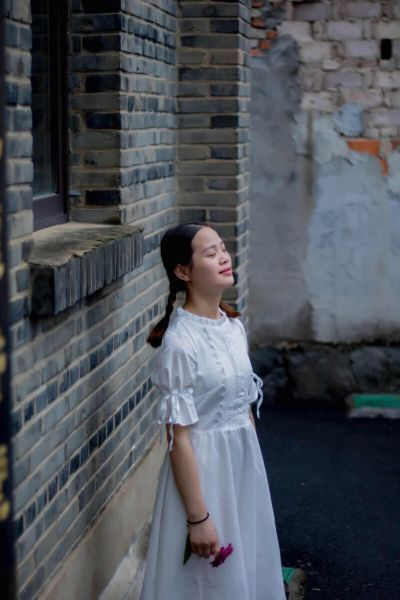 小镇姑娘完整版（小镇姑娘的完整故事）