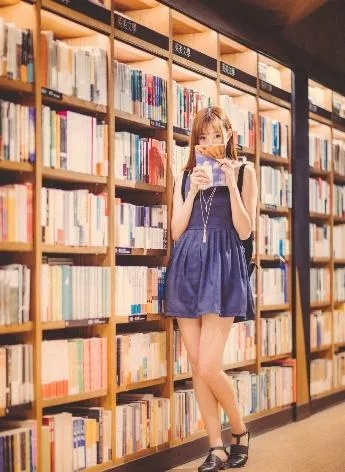 图书馆女友 完整版（图书馆女友，一段静谧中的深情故事）