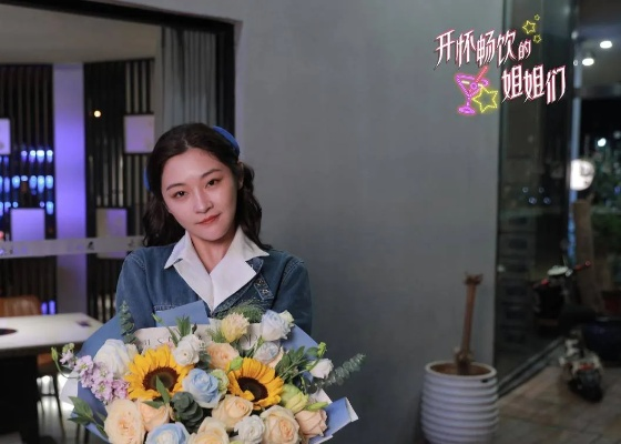 让你卖烧烤，你摘下云端之月＆摆摊三年，女神带着萌宝倒追我（85集）赵烷婷＆刘芷含＆汤彦俐