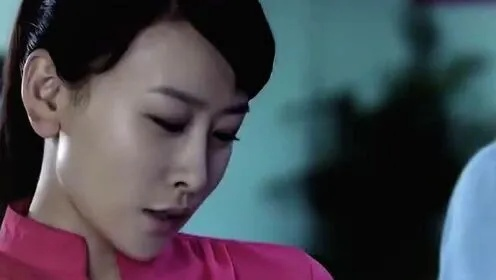 冒充警花男友，结果假戏真做了（80集）霍文琦＆斯佳丽