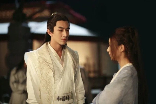 月光客栈（50集）祁铭＆星玥